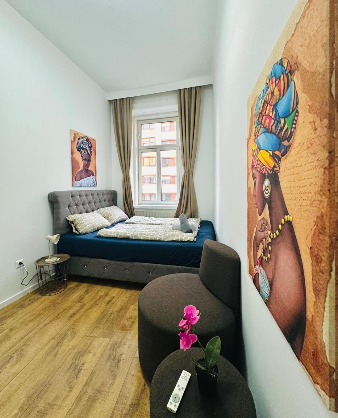 Cozy 9Br Shared Apartment, Only 12Min Walk To Augarten Vienna Exterior photo