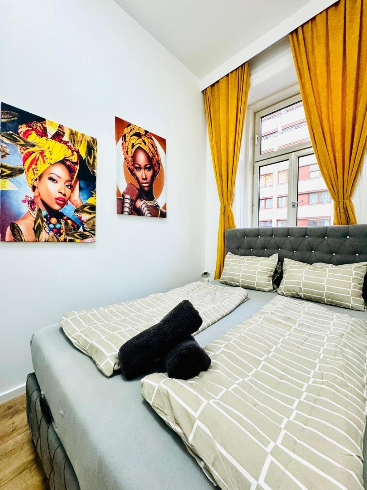 Cozy 9Br Shared Apartment, Only 12Min Walk To Augarten Vienna Exterior photo
