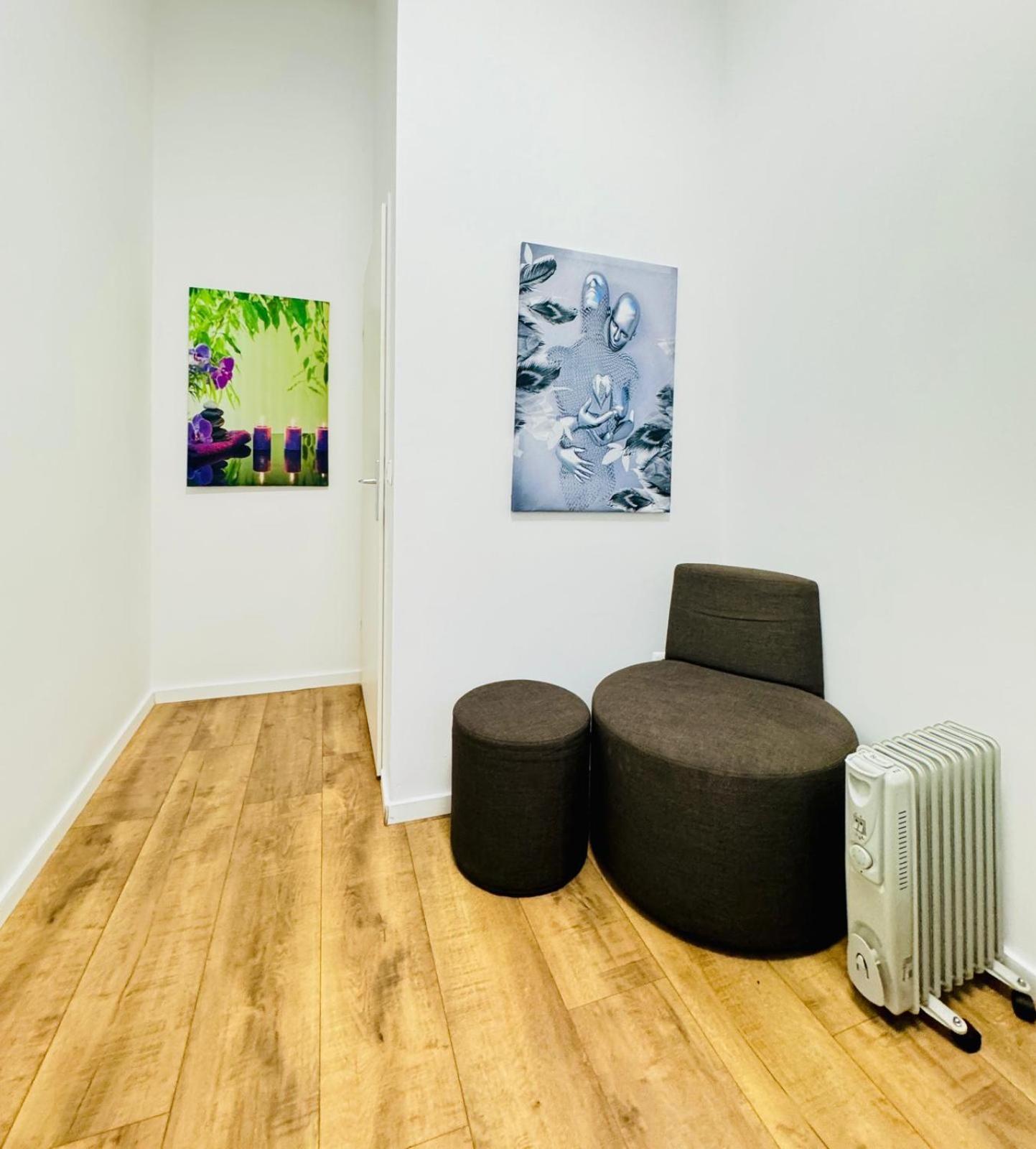 Cozy 9Br Shared Apartment, Only 12Min Walk To Augarten Vienna Exterior photo
